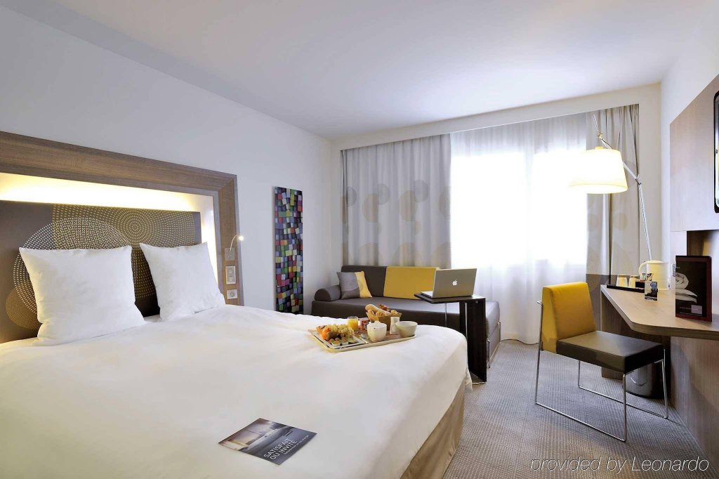 Фото Novotel Avignon Centre