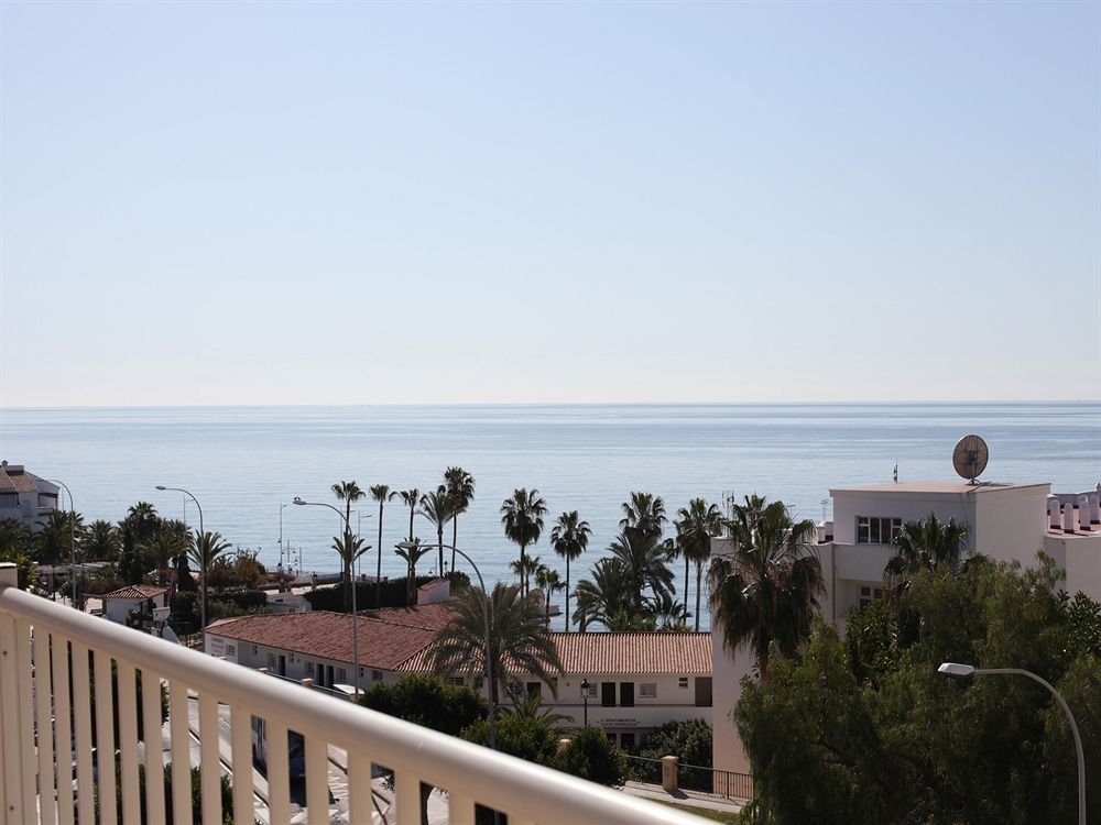 Фото Apartamentos Andalucía