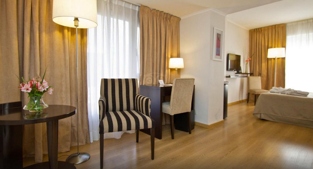 Фото El Conquistador Hotel