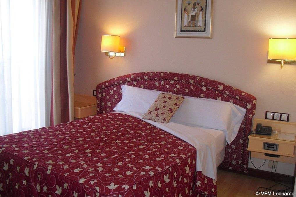 Фото Hotel Tibur