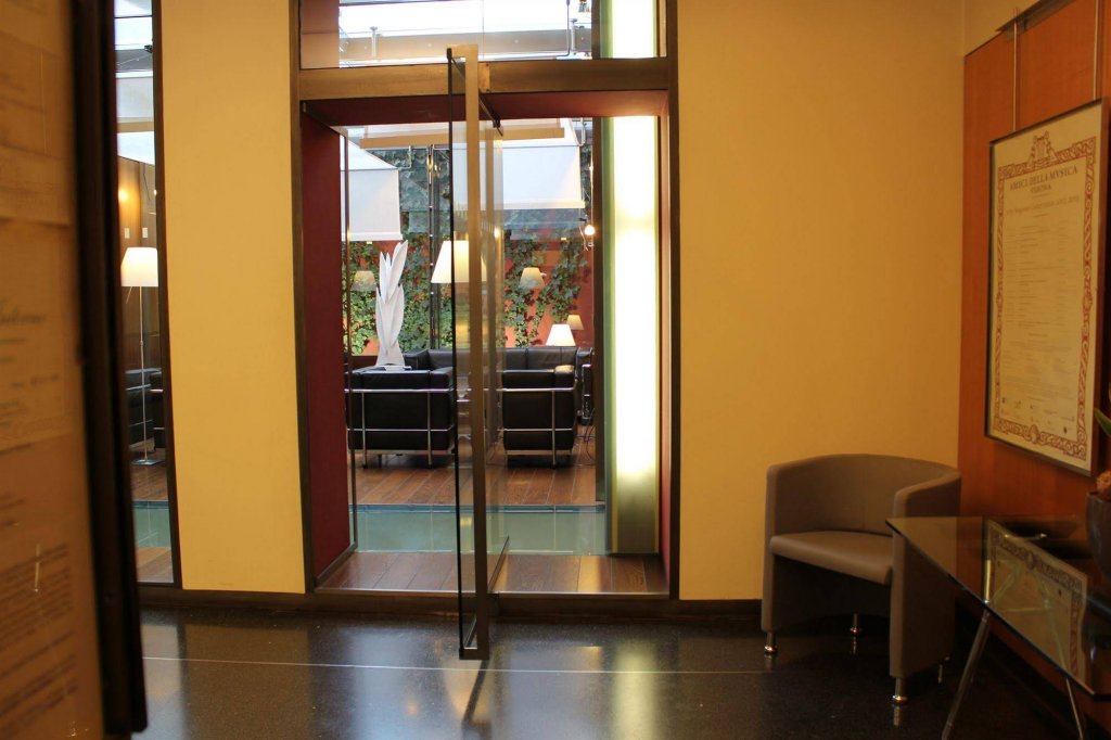 Фото Hotel Verona