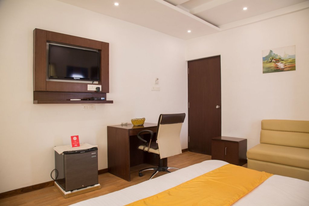 Фото Loharkar Family Hotel