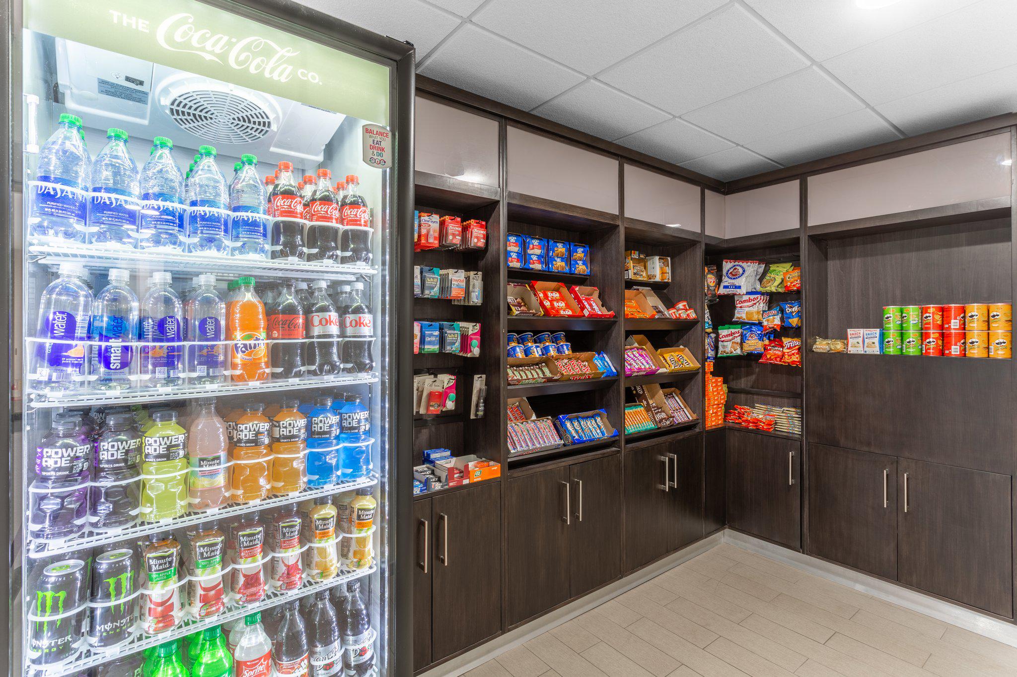 Фото Holiday Inn Rockford, an Ihg Hotel