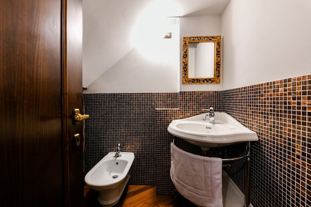 Фото Red Fashion