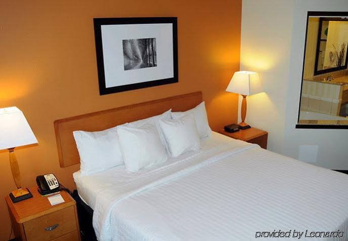 Фото Fairfield Inn & Suites by Marriott Elizabethtown