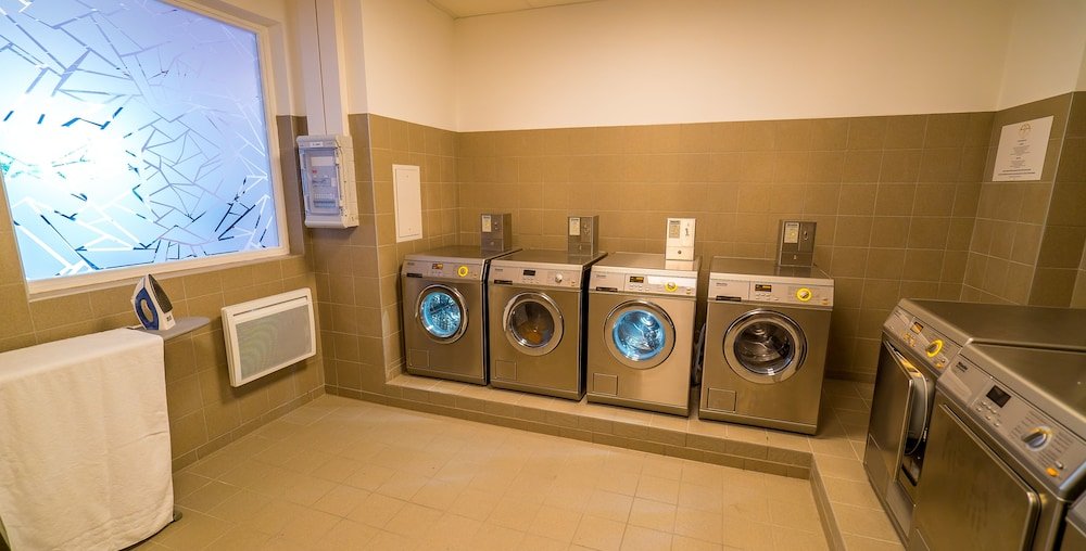 Фото All Suites Appart Hotel Massy Palaiseau