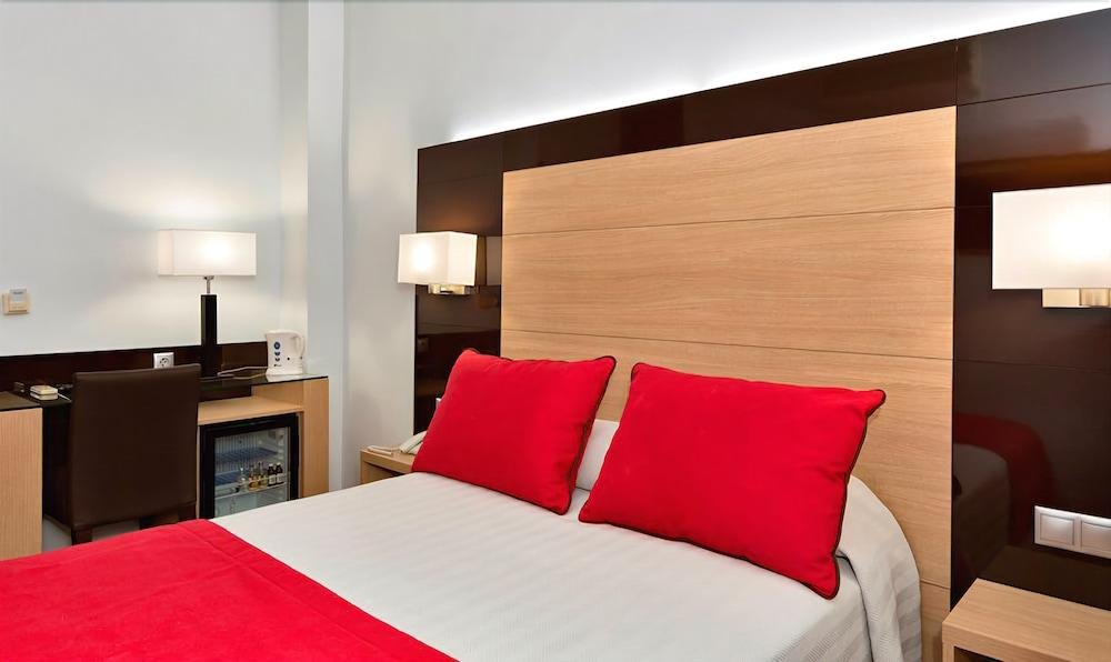 Фото Hotel Baviera