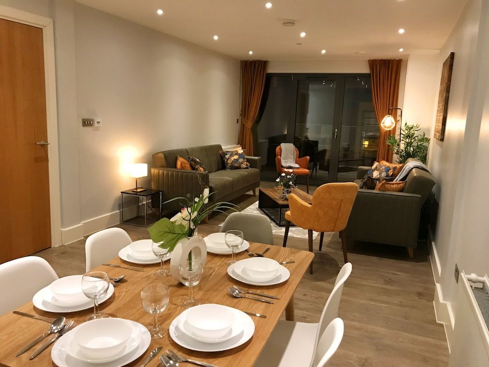 Фото Elegant Plus