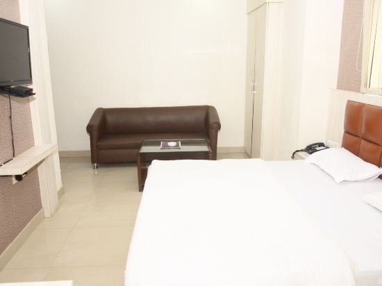 Фото Hotel Pancham Continental