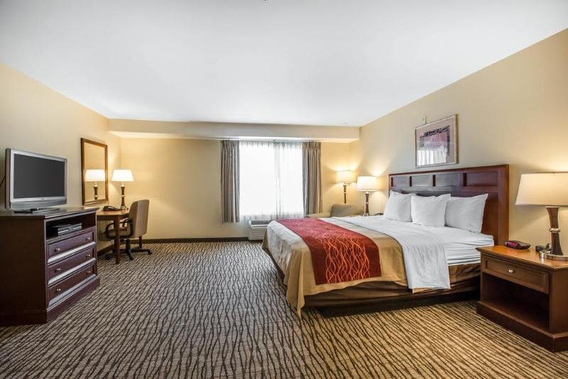 Фото Comfort Inn Pomona near Fairplex