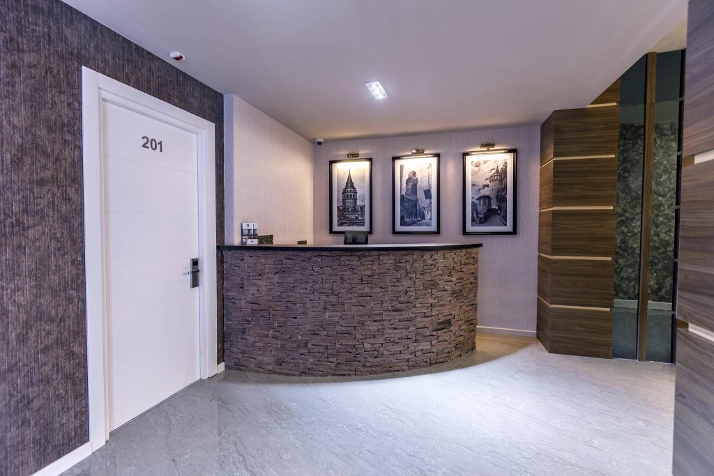 Фото  Parallel Hotel