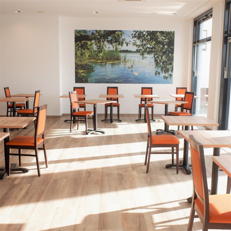 Фото Hotel Amper