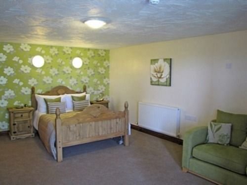 Фото Batch Country House