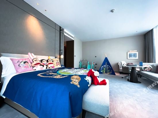 Фото Crowne Plaza Shanghai Hongqiao