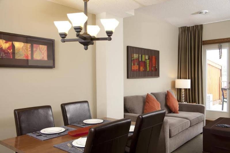 Фото Fire Mountain Lodge