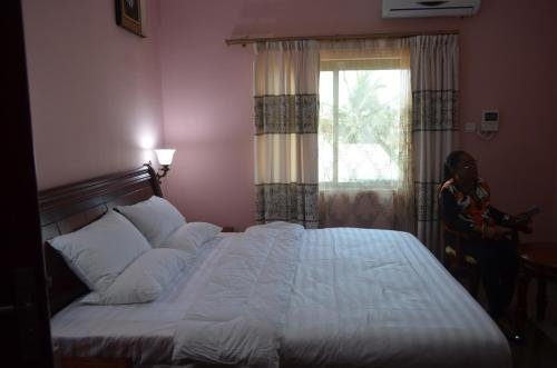 Фото Precious Guest lodge