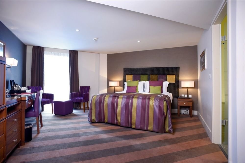 Фото Ten Hill Place Hotel