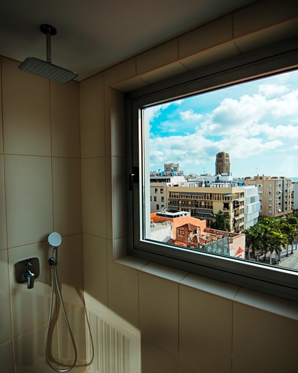 Фото Urban Anaga Hotel