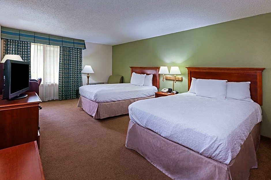 Фото Clarion Pointe Okc Airport