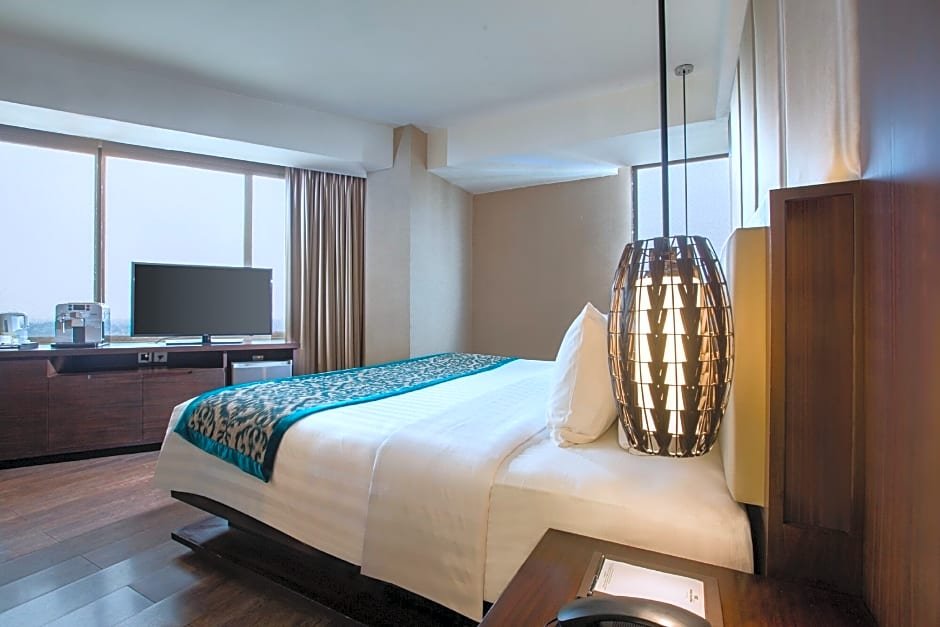 Фото Hotel Santika Premiere Bintaro