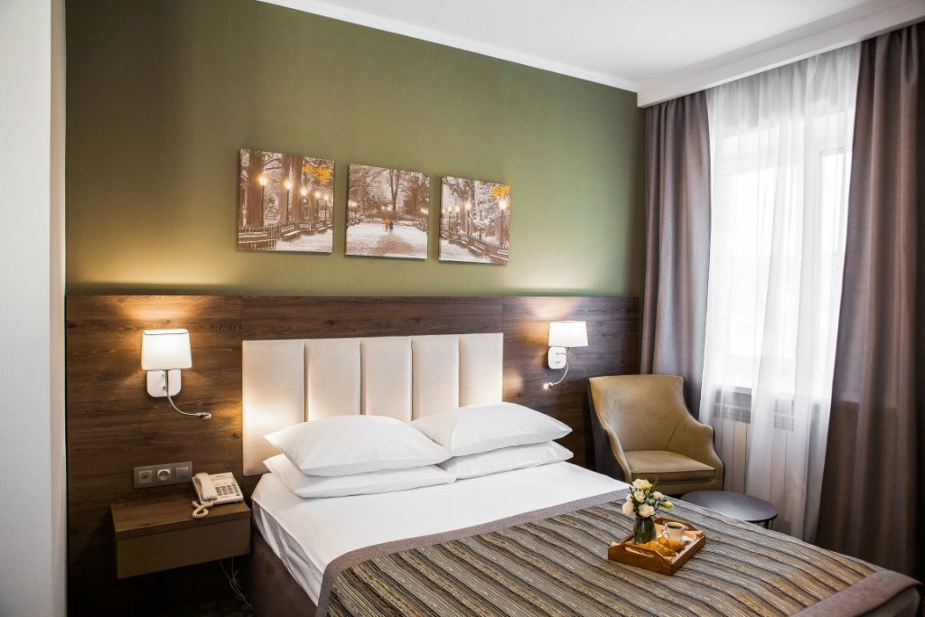 Фото отеля 1