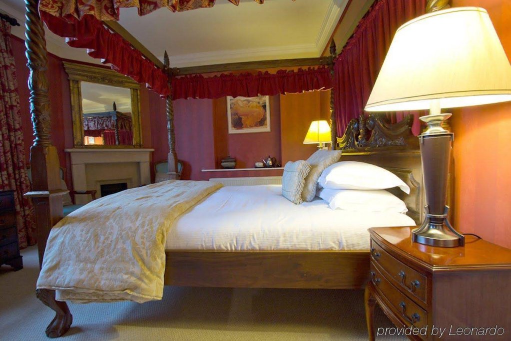 Фото Stanton Manor Hotel