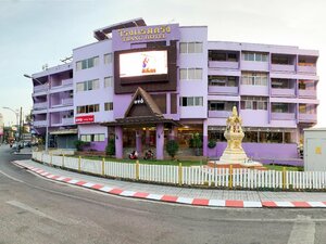 Гостиница Trang Hotel в Транге