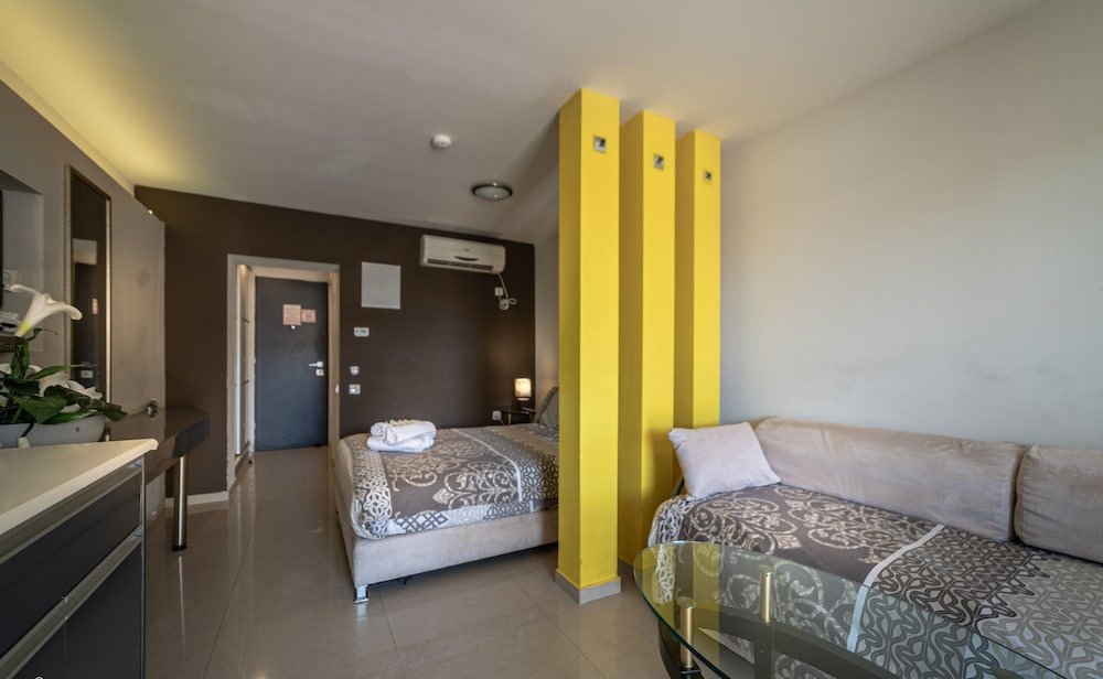 Фото Classic Inn