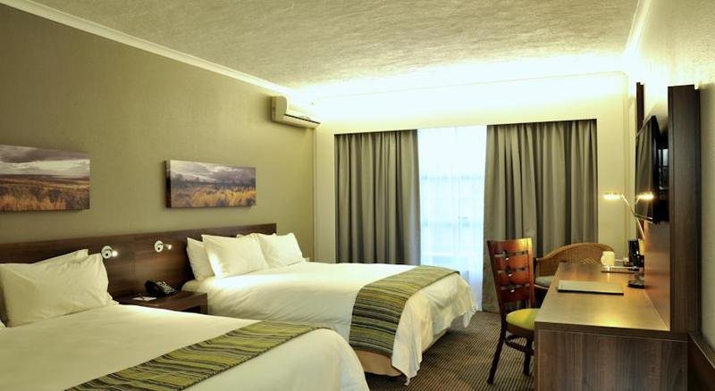 Фото Anew Hotel Hluhluwe