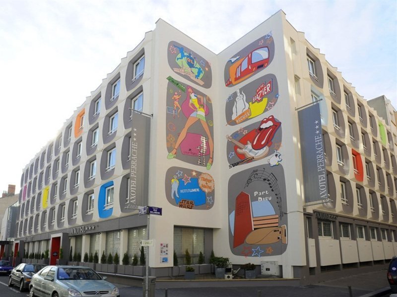 Фото Hotel Chromatics by HappyCulture