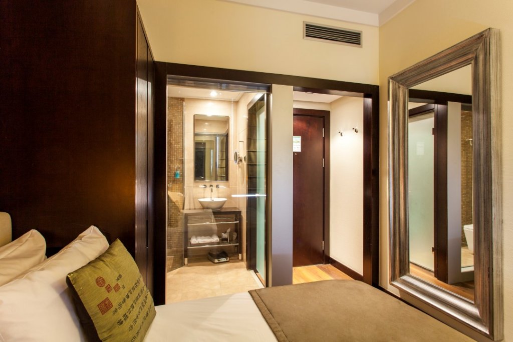 Фото Quentin Prague Hotel