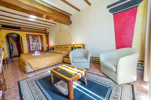 Гостиница Roman Boutique Hotel в Пафосе
