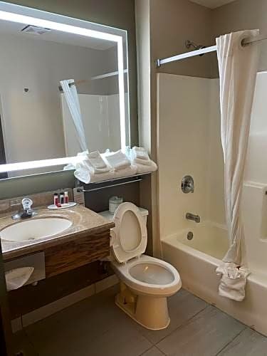 Фото Super 8 by Wyndham Lynchburg Va