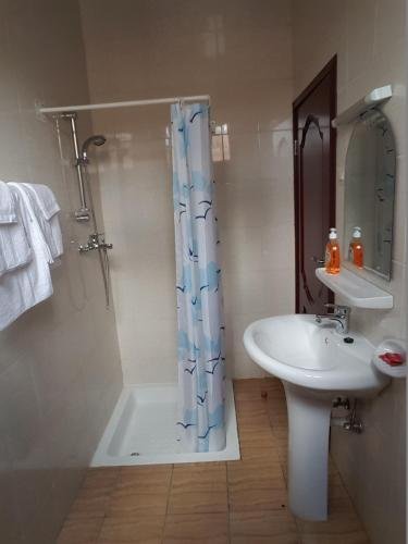 Фото World House Gisozi Hotel