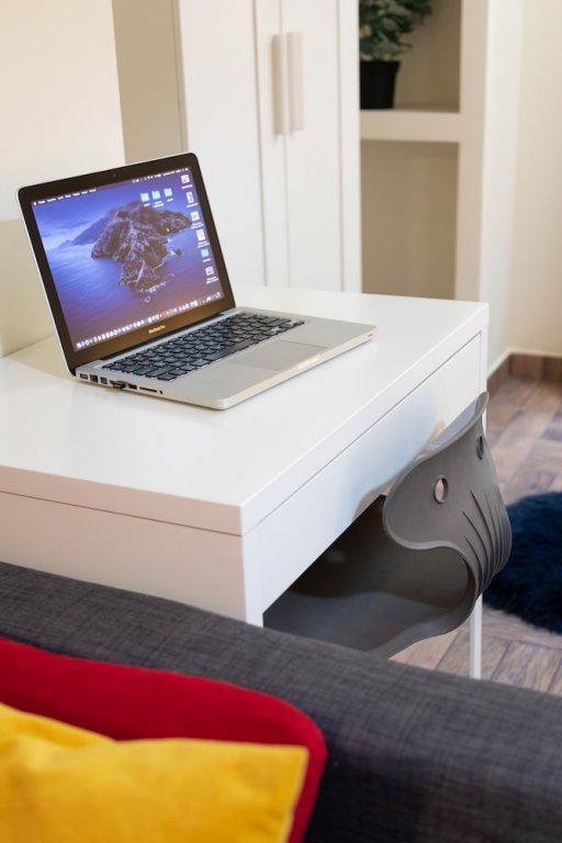 Фото Bright and Cozy Duplex Near City Center