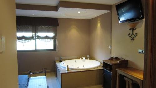 Фото Hotel la Brasa