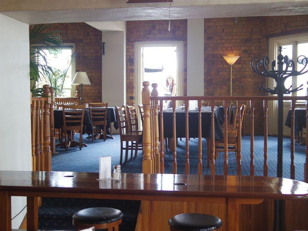 Фото The Shakespeare Hotel