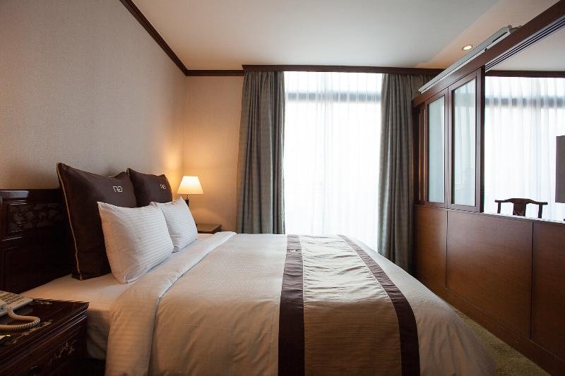 Фото Rich Garden Hotel