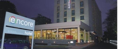 Фото Ramada Encore Wuhan