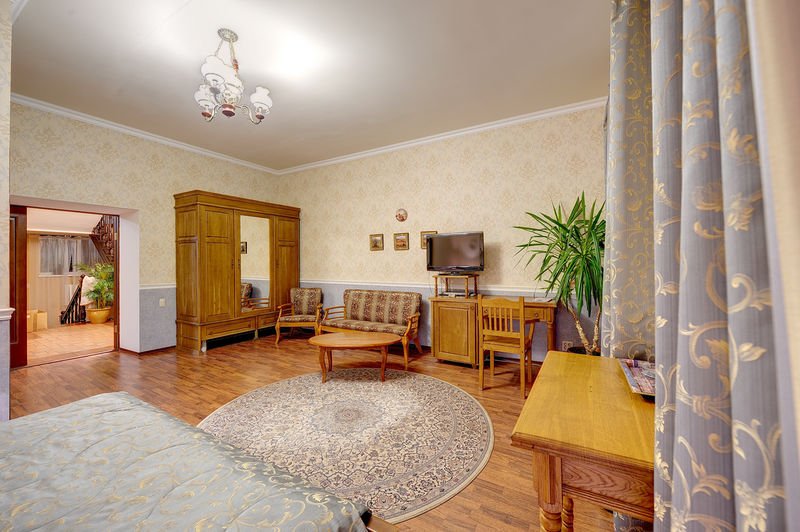 Фото Зорянка