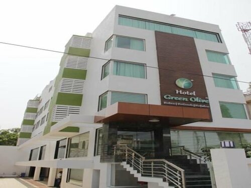 Гостиница Hotel Green Olive в Аурангабаде