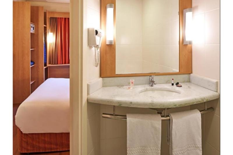 Фото Ibis Porto Alegre Aeroporto