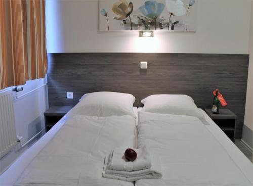 Фото Pionier Hotel Hamburg Wandsbek