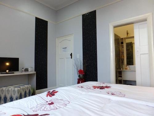 Фото Cape Valley Manor Guest House