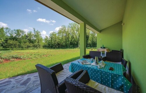 Гостиница Beautiful Home in SV. lovrec With Wifi, Outdoor Swimming Pool and 2 Bedrooms