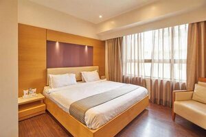 Гостиница Tarawade Clarks Inn