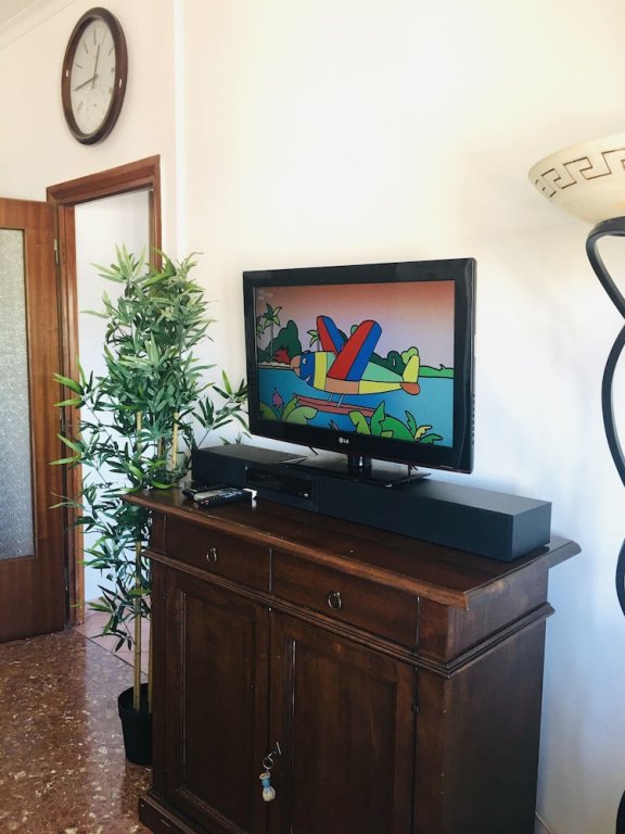 Фото Inviting 2-bed Apartment in Roma