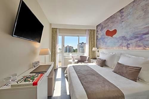 Фото Hotel Joan Miró Museum