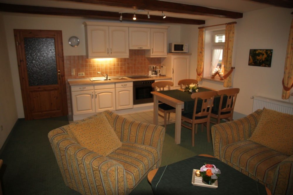 Фото Ferienwohnungen Am Markt