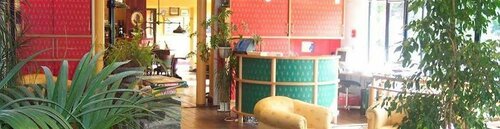 Внешний вид отеля Hotel Le Val de Poix в Сен-Юбере, фото 3